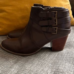 Canyon River Blues Women's Size 8.5 Brown Eden 3 Buckle Round Toe Ankle Booties